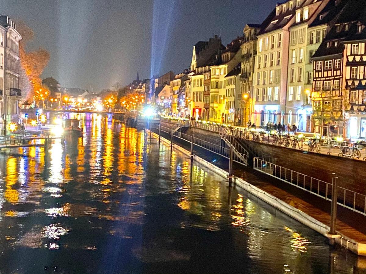 Grand 3 Pieces Stationnement Gratuit Dans La Rue Estrasburgo Exterior foto